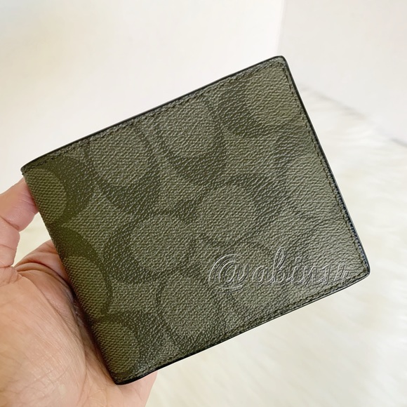 NWT Coach Signature Leather Canvas ID Billfold Wallet - Picture 9 of 9